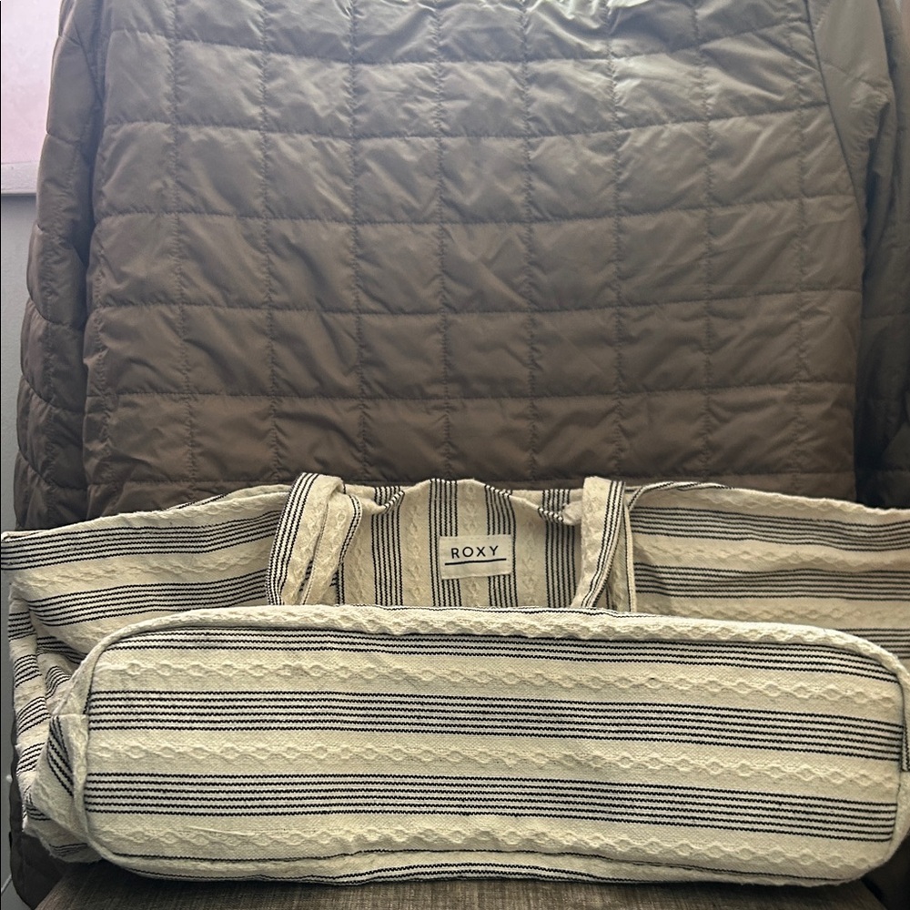 Roxy Cream and Black Striped Tote - Picture 7 of 7